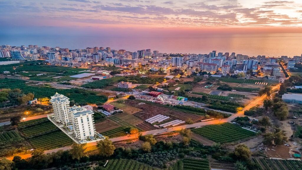 Alanya, Mahmutlar’da şık ve modern emlak projesi image